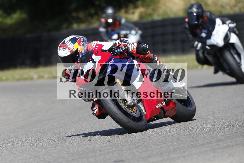 /31 24.06.2025 Get Faster Caremotion ADR/Gruppe gruen/16